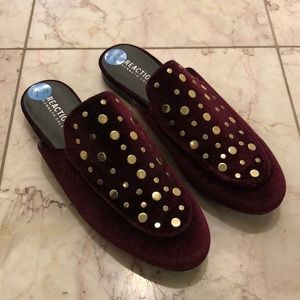 Never worn, PERFECT for fall mules!